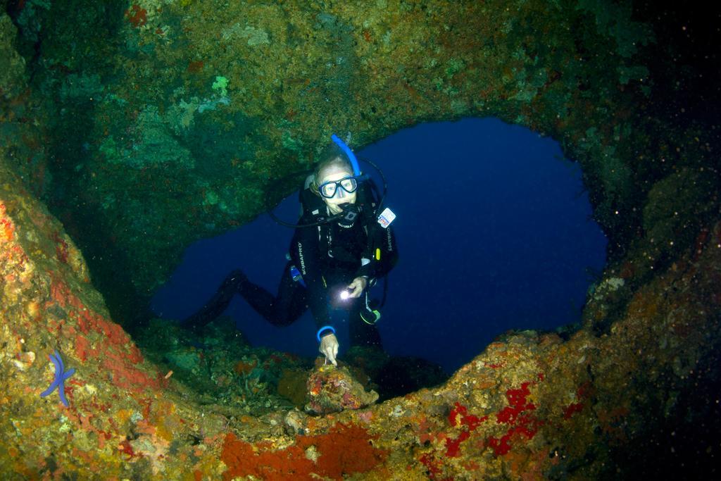 Sampaguita Resort モアルボアル エクステリア 写真